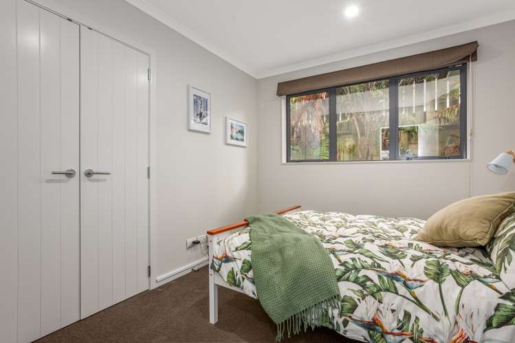 15 Ashwood Street Woodridge_18