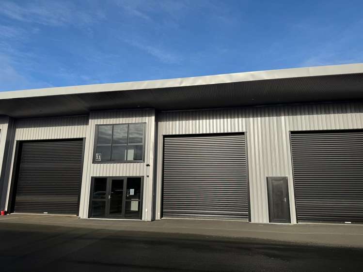 11/42B John Spencer Way_0