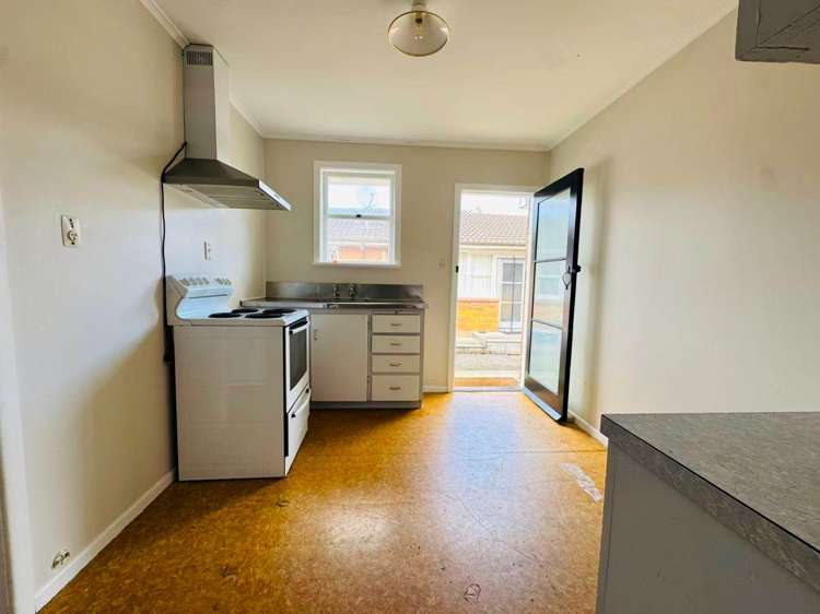 2/43 Spring Street Onehunga_5