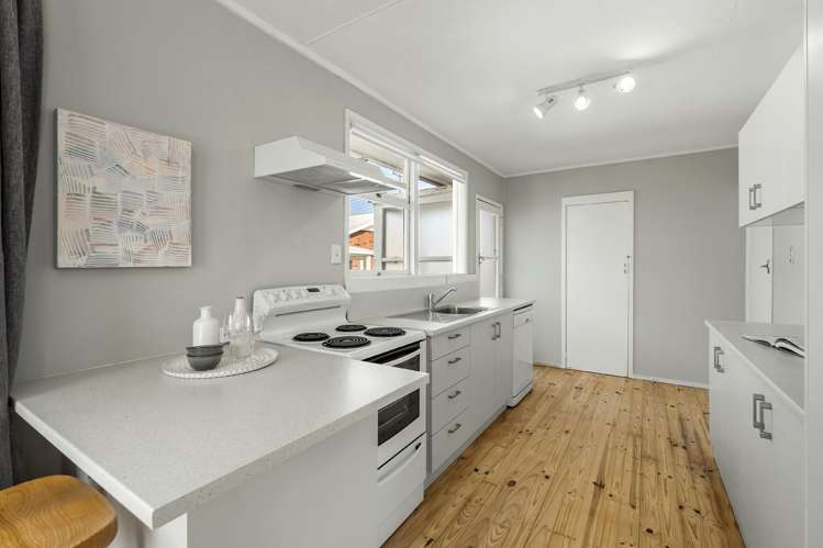 897 East Coast Road Northcross_19