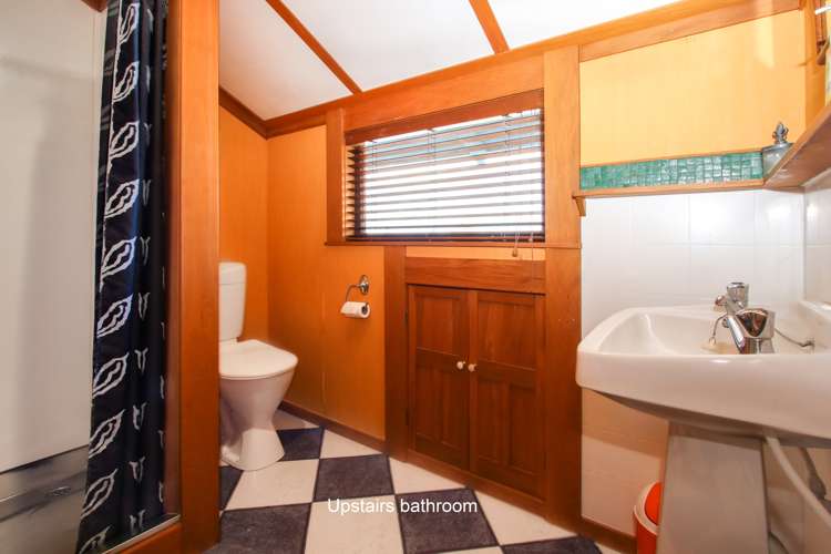 137 Georges Drive Napier South_14