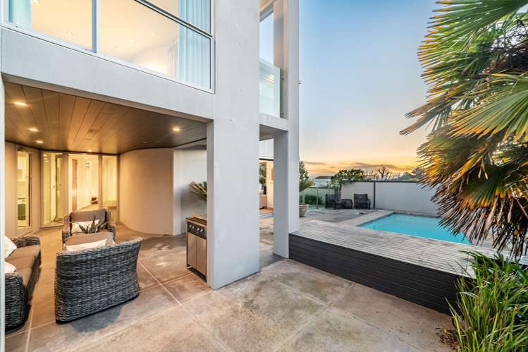 32 Roys Road Plimmerton_24