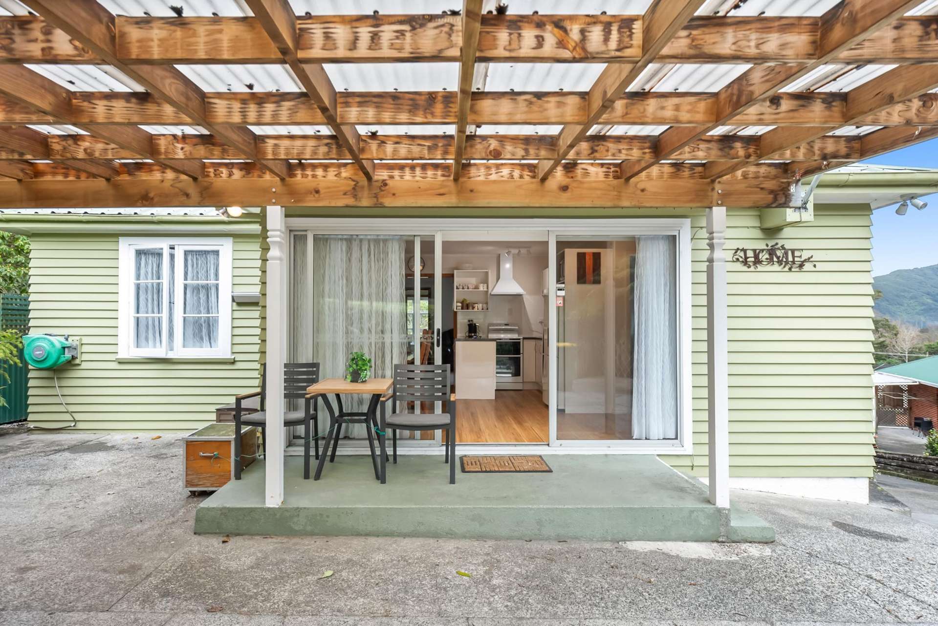 43 Moores Valley Road Wainuiomata_0