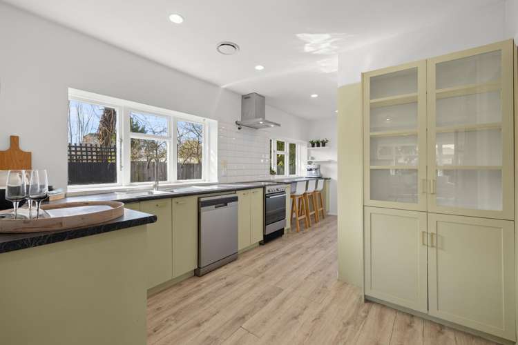 27 Barclay Place Burwood_9