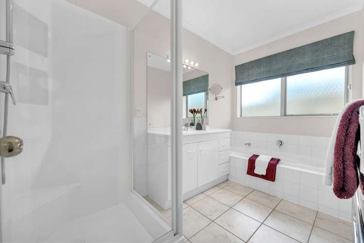2 Monivea Place East Tamaki Heights_11