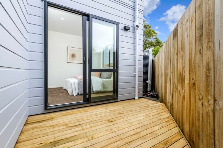 11b Elizabeth Drive West Harbour_19