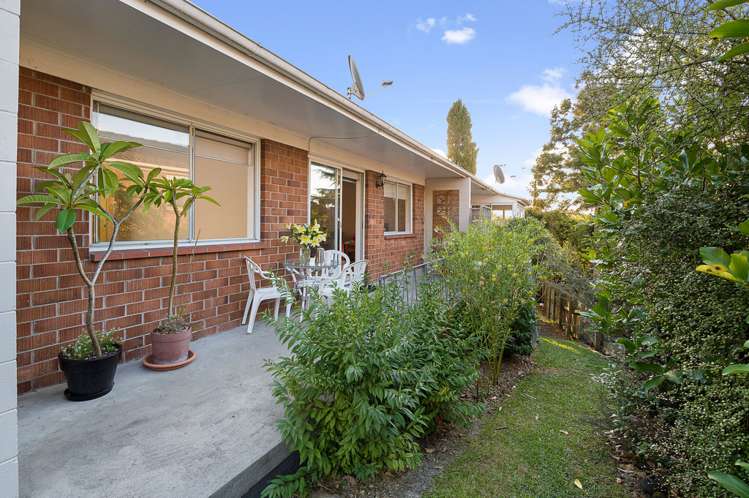 2/7 Edmonton Road Henderson_11