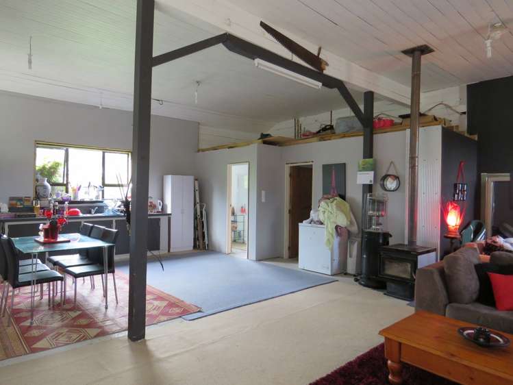 2167 State Highway 4 Owhango_14