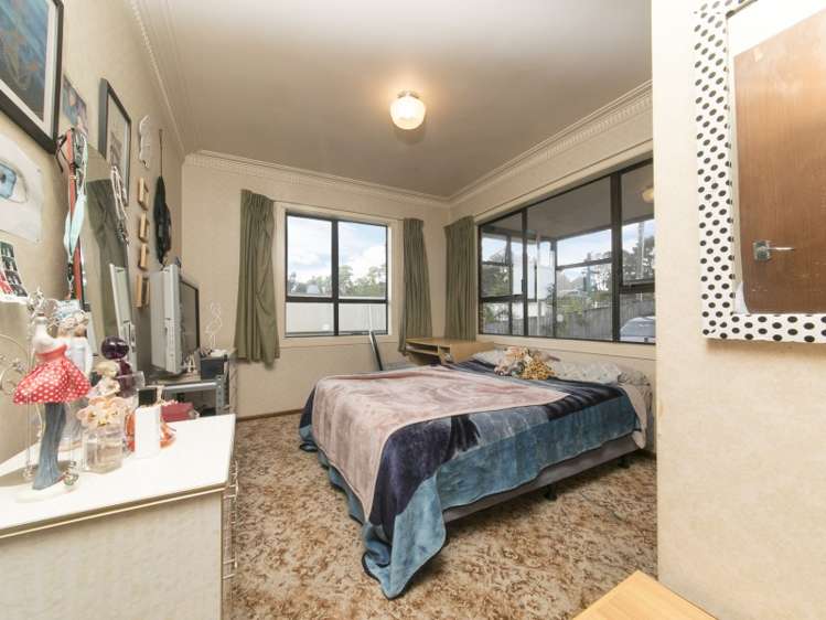 320 West Coast Road Glen Eden_7