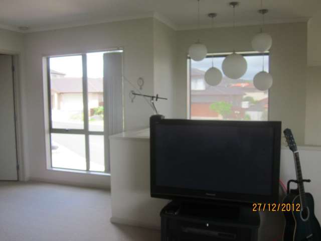 7 Noble Court Flat Bush_1