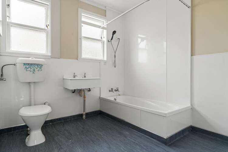 6 Tutuki Street Waterview_10