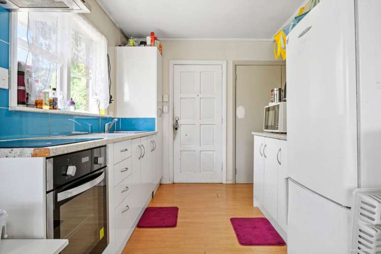 13 Buller Crescent Manurewa_7