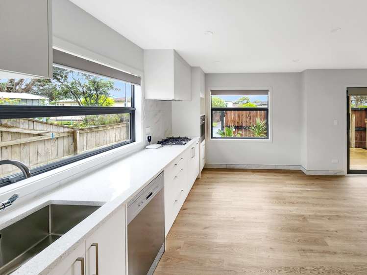 A/6 Russell Street 1371_5