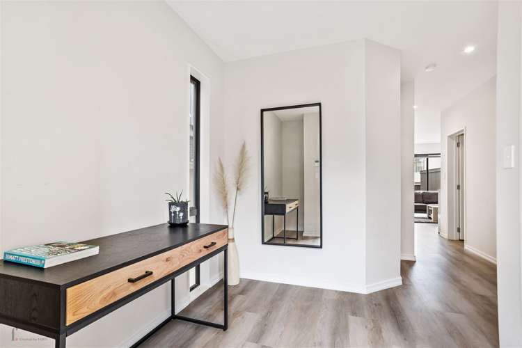 68 Joshua Carder Drive Hobsonville_11