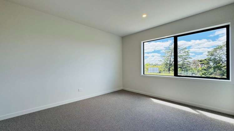 3 Golden Fall Road Hobsonville_14