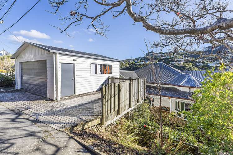 38 Rose Street Wadestown_17