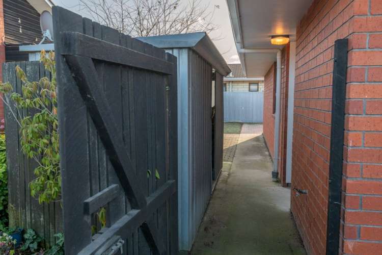 1/155 Middle Road Allenton_27