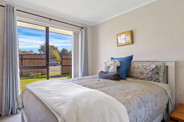 15 Smarts Drive Leithfield_6