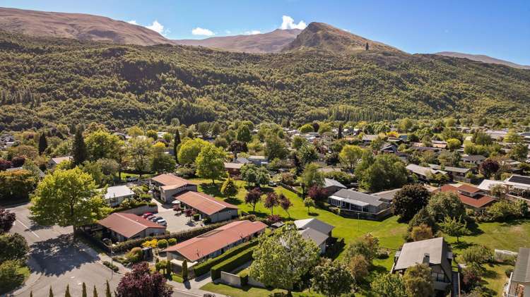 8 Bracken Street Arrowtown_31