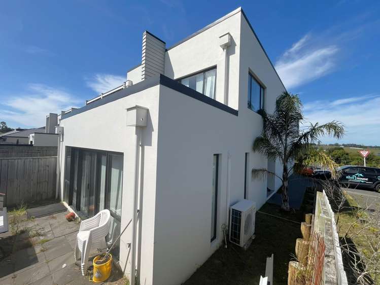 1 Ockhams Street Karaka_4