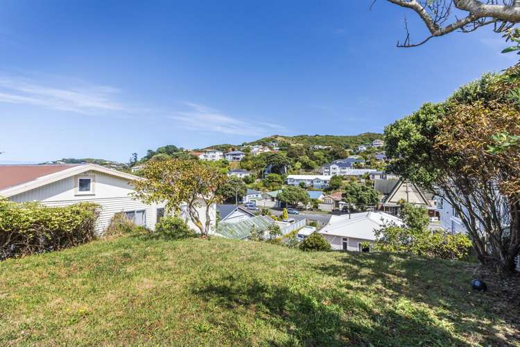 95 The Parade Island Bay_11