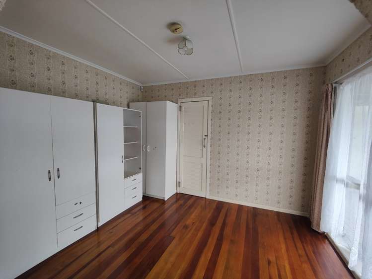 56 Willerton Avenue New Lynn_16