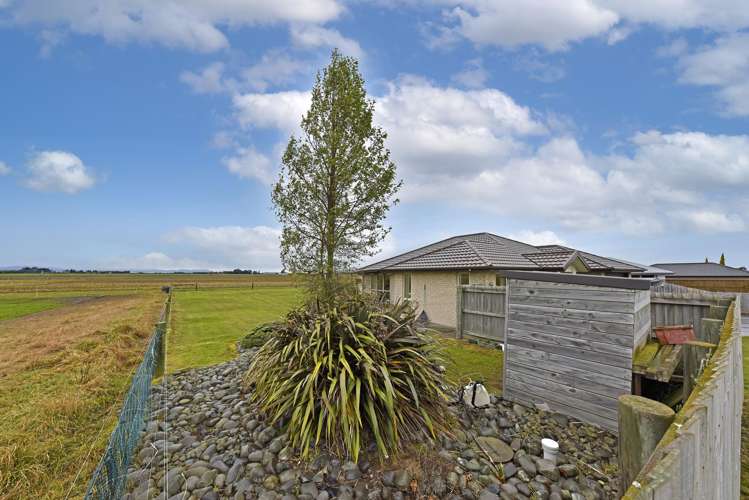 4 Reeds Road Darfield_18