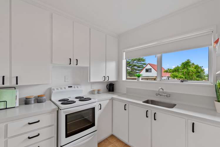 1/11 Eden View Road Sandringham_7