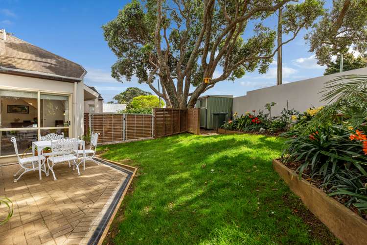 11 Warren Avenue Three Kings_12