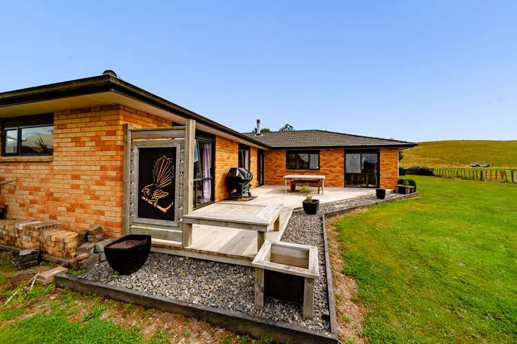 28 Pourerere Road Waipawa_19