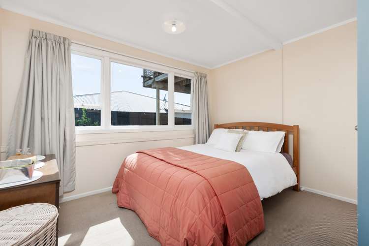 15b Rishworth Avenue Stanmore Bay_12