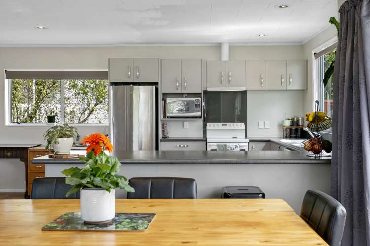 12 Green Place Richmond Heights_5