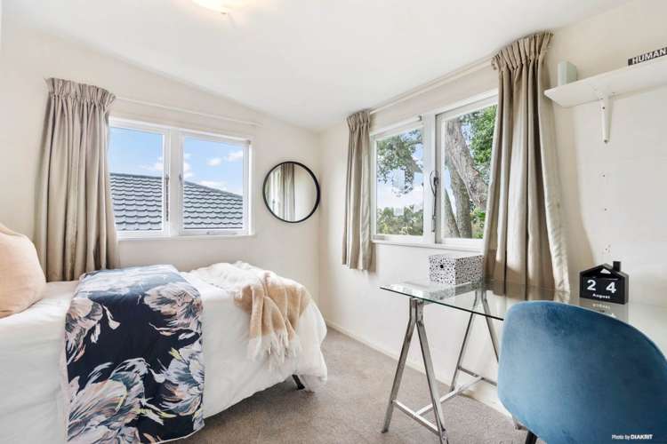 37 Hendry Avenue Hillsborough_9