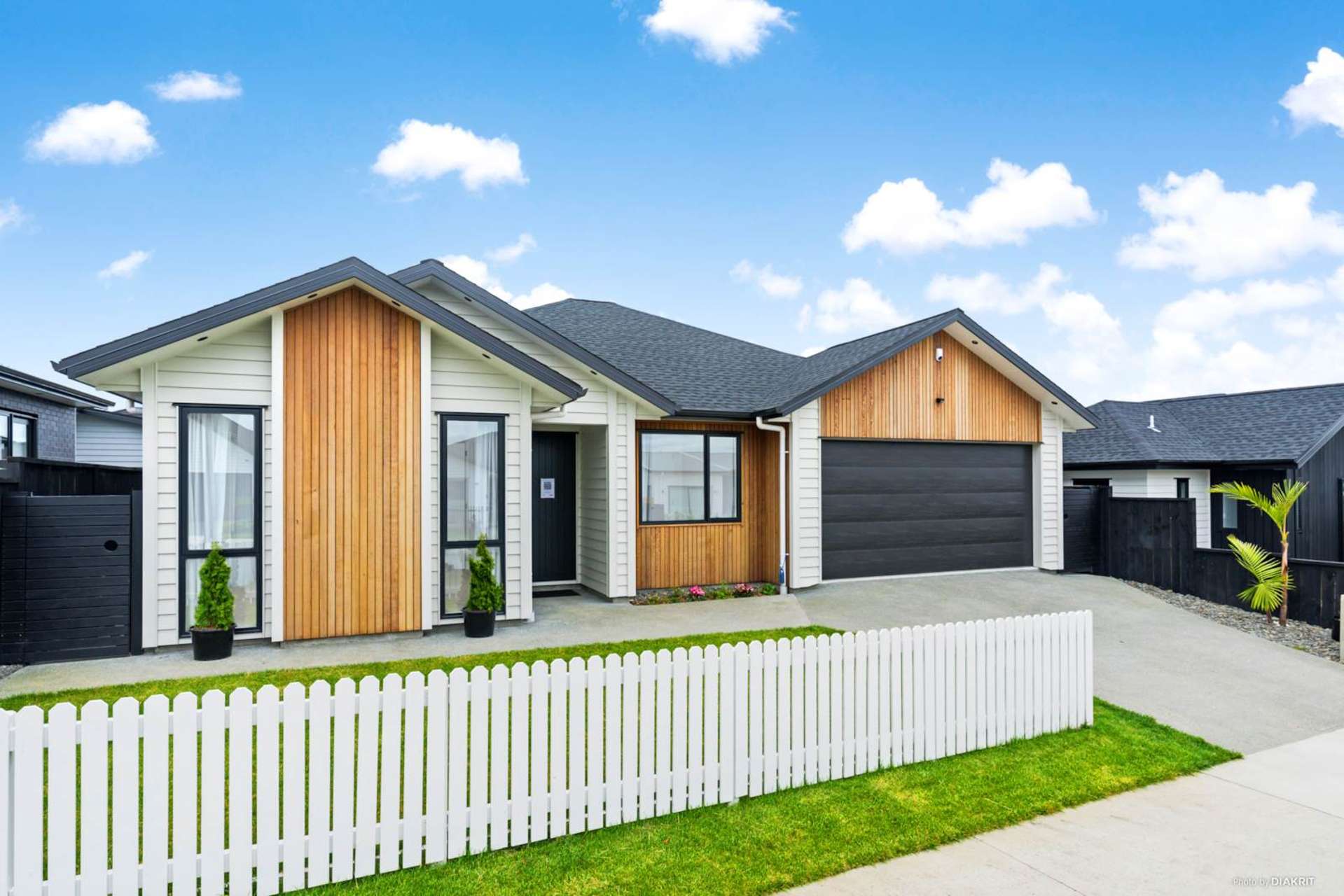 4 Spark Road Wainui_0