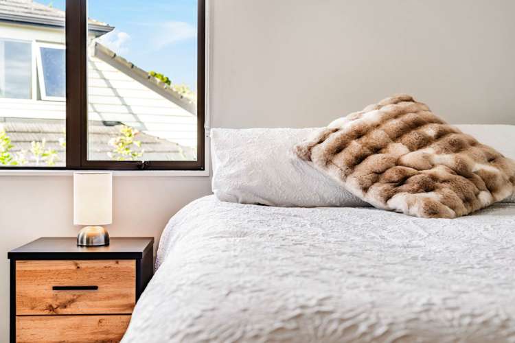 23 Terrasini Drive Flat Bush_38