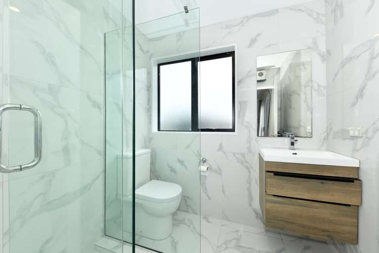 14 Hosta Lane Wigram_9