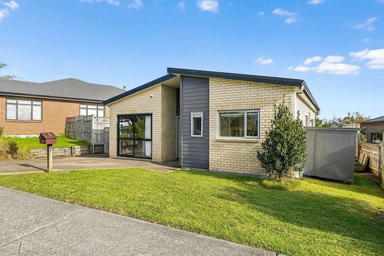 51 Cape Cod Drive Gulf Harbour_23
