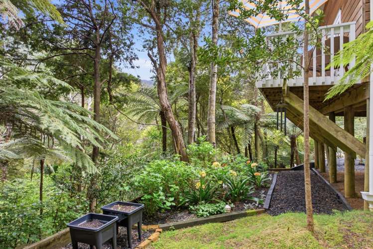 59 Whatipu Road Huia_15