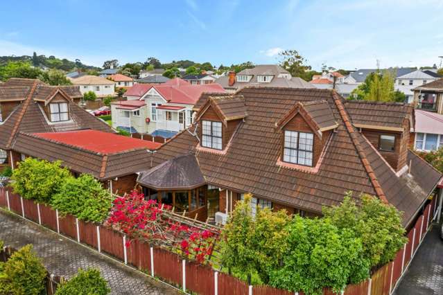 2/24 King Edward Avenue Epsom_1