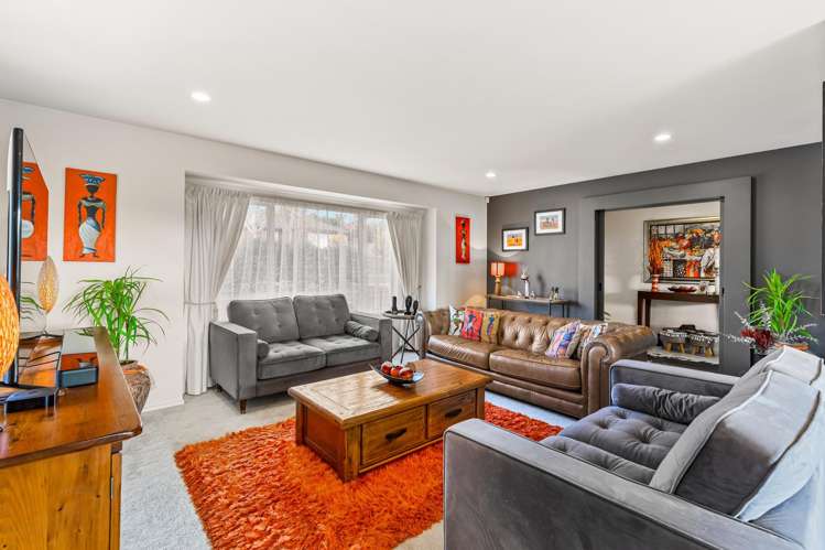 8 Toledo Avenue Henderson Heights_11