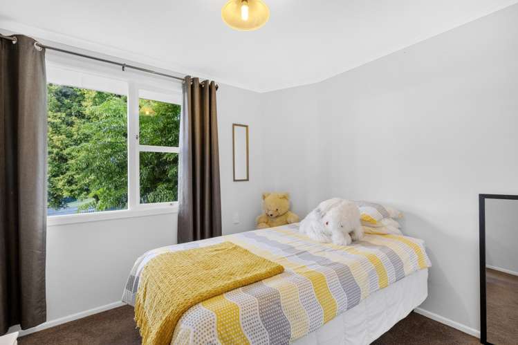 25 Alastair Avenue Owhata_11