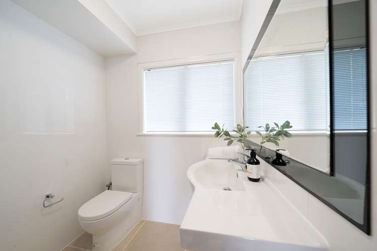 2 Nile Road Kelston_15