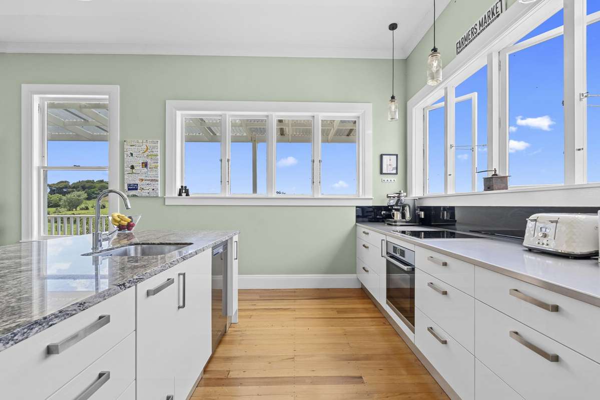 79 Lincoln Road East_5