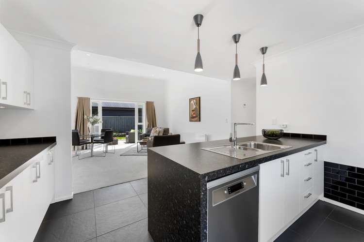 5 Butler Place Fitzherbert_7