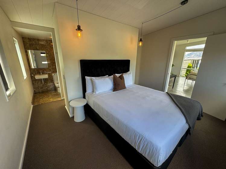 7 St Samantha Lane Queenstown_12