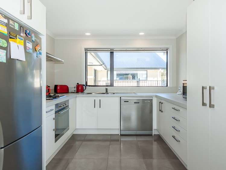 13 Thomson Street West End_7