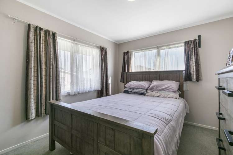 22 Ewbank Place Manurewa_12