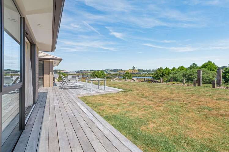 20 North Bay Road Pyes Pa_16