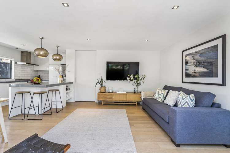 27a Mountain View Road Morningside_6