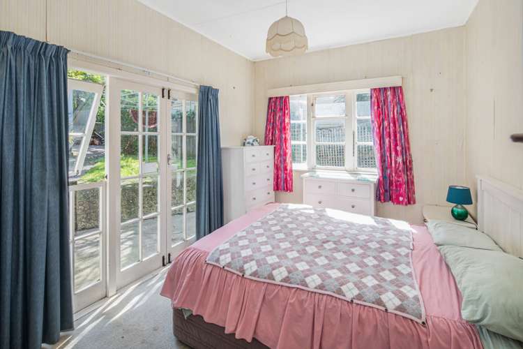 227 Marine Parade Seatoun_12